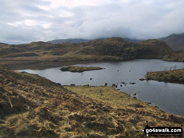 Walk c425 The Oxendale Fells from The Old Dungeon Ghyll, Great Langdale - Brock Crags from Angle Tarn