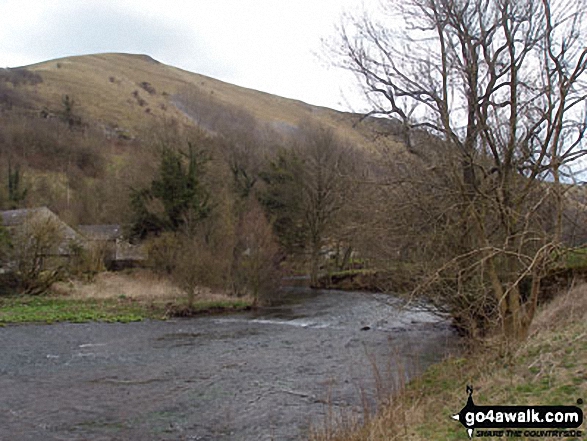 Walk d206 Monsal Dale and Ashford in the Water from Bakewell - The River Wye in Monsal Dale