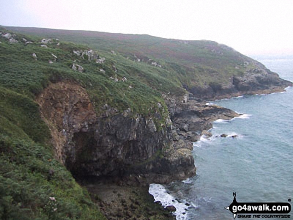 Walk pe128 Aber Rhigian from Newport - The Pembrokeshire Coast Path