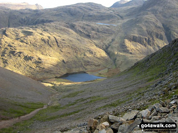 Walk c241 Great Gable and Honister Pass from Seatoller (Borrowdale) - Styhead Tarn from Windy Gap bewteen Great Gable and Green Gable