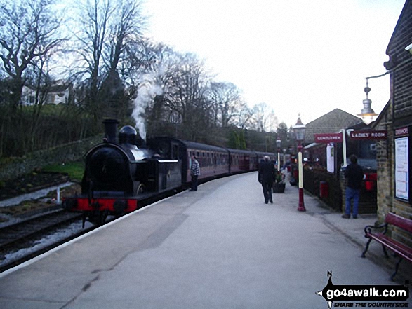 Walk wy107 Hollin Hill (Oxenhope Moor) from Ogden Water Country Park - The Keighley and Worth Valley Railway at Oxenhope Station