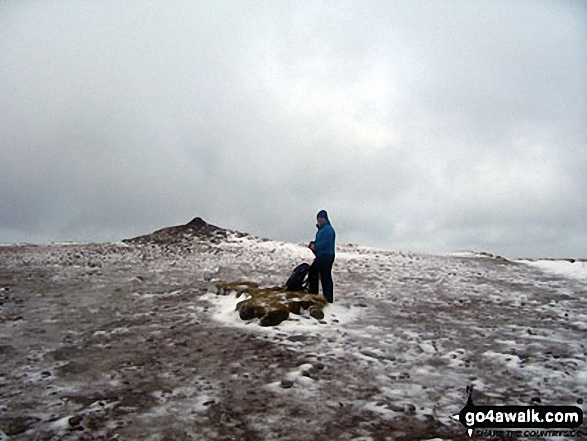 Walk po107 Y Gyrn, Corn Du and Pen y Fan from The Storey Arms Outdoor Centre - On a snowy Pen y Fan