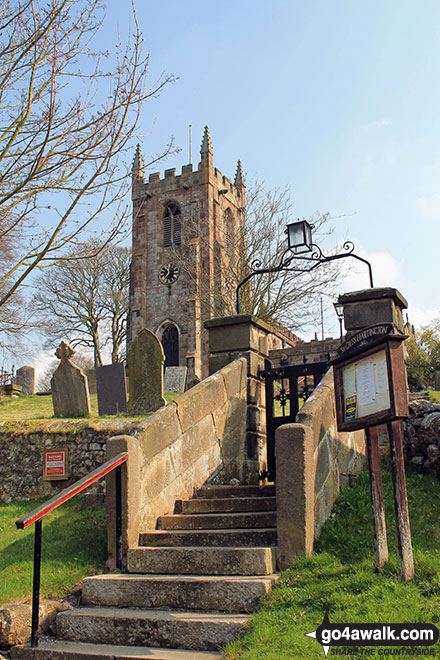 Walk d329 Pilsbury Castle Hills and Carder Low from Hartington - St. Giles' Church, Hartington