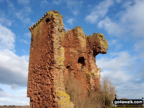 Red Castle, Lunan Bay