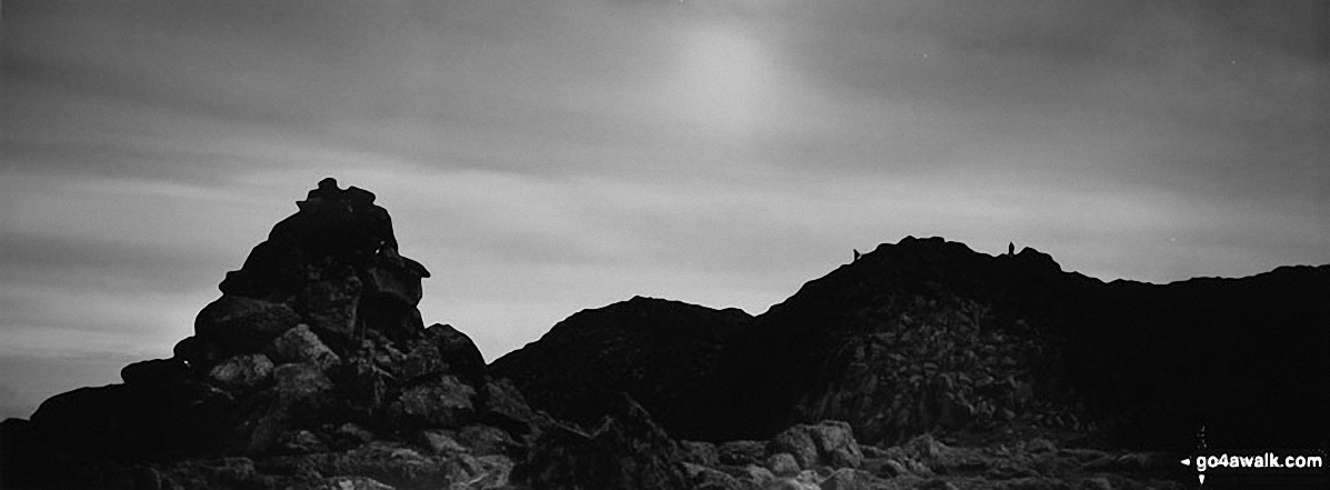 The Crinkle Crags ridge featuring Gunson Knott, Crinkle Crags (Long Top) and Crinkle Crags (South Top)