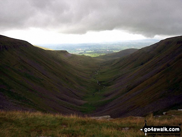 Walk c445 Dufton Pike, Backstone Edge and High Cup Nick from Dufton - High Cup