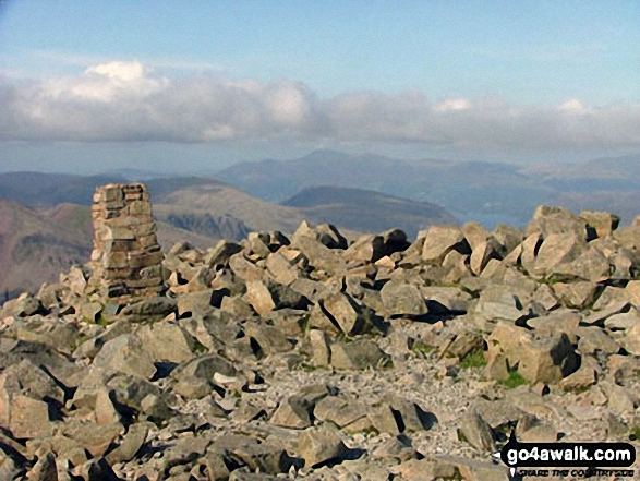 Walk c215 Scafell Pike from Seathwaite (Borrowdale) - The summit of Scafell Pike