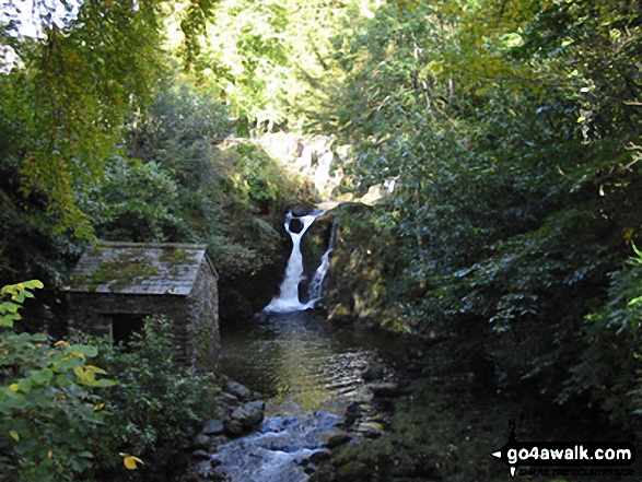 Walk c292 Rydal and Grasmere from Ambleside - The famous Waterfalls at Rydal Hall